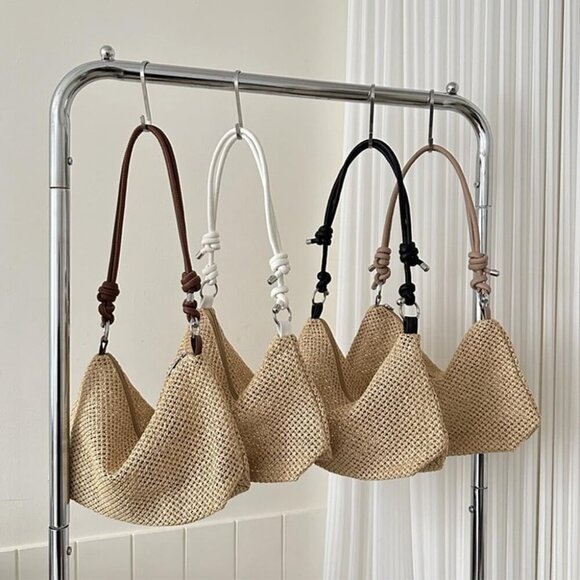 Elegant Summer Beach Tote in Woven Straw - Versatile Crossbody & Hobo Style - Picture 6 of 6